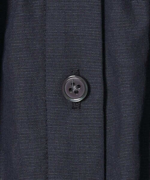 EMMEL REFINES（エメルリファインズ）の「＜EMMEL REFINES＞EM バンドカラー パフスリーブ ブラウス（シャツ/ブラウス・レディース・ホワイト/クリーム/ネイビー・FREE）」の7枚目の写真