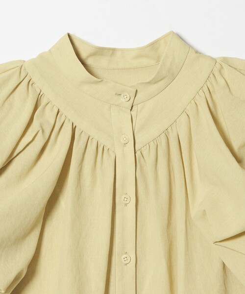 EMMEL REFINES（エメルリファインズ）の「＜EMMEL REFINES＞EM バンドカラー パフスリーブ ブラウス（シャツ/ブラウス・レディース・ホワイト/クリーム/ネイビー・FREE）」の10枚目の写真