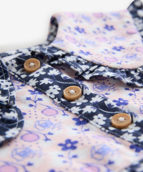 Cath Kidston(キャスキッドソン)の「キッズ ロングスリーブ ワンピース Multi Navy Ditsy(ワンピース・キッズ・ネイビー・100/110/120)」の7枚目の写真