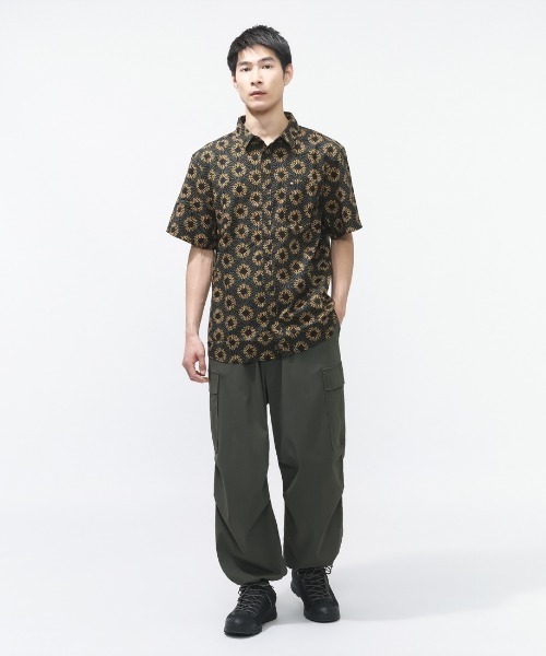 Quiksilver（クイックシルバー）の「クイックシルバー QUIKSILVER APERO CLASSIC SS（シャツ/ブラウス・メンズ・ブラウン/ホワイト×ブルー・S/M/L）」の5枚目の写真