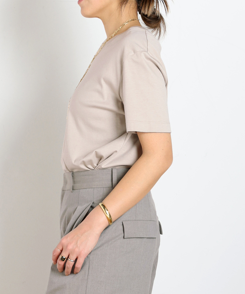 AP STUDIO(エーピーストゥディオ)の「Oasis レギュラーサイズTシャツ(Tシャツ/カットソー・レディース・ホワイト/ベージュ/ブラック・FREE)」の21枚目の写真