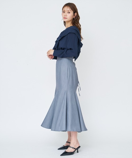 AND COUTURE(アンドクチュール)の「シャーリングフリルブラウス(シャツ/ブラウス・レディース・ネイビー/イエロー/オフホワイト・FREE)」の19枚目の写真