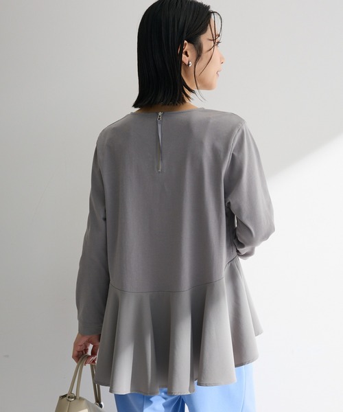 【IVORY】ペプラムドッキングプルオーバー セール】ペプラムドッキングプルオーバー（Tシャツ/カットソー