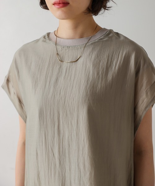 Bou Jeloud(ブージュルード)の「シアーカットドッキングサイドボタンプルオーバー(Tシャツ/カットソー・レディース・ブラック/グレイッシュベージュ/ブルー・FREE)」の22枚目の写真