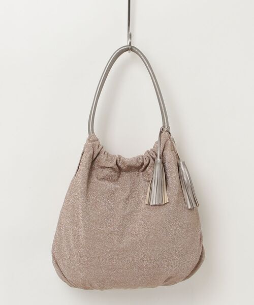 fredy emue（フレディエミュ）の「ラメ生地ループハンドルトート（ショルダーバッグ・レディース・シルバー/ベージュ・FREE）」の2枚目の写真