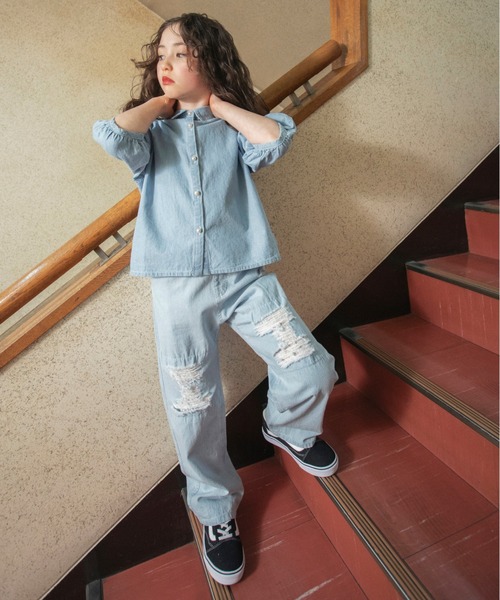 EDWIN（エドウィン）の「【Ou? by EDWIN】ショート丈デニムシャツ（シャツ/ブラウス・キッズ・サックスブルー・140/150/130/120/110/90/100）」の3枚目の写真