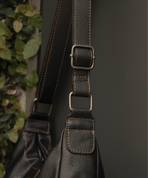 Zooodle(ズードル)の「2WAY shoulder bag - 2WAYショルダーバッグ -(ショルダーバッグ・メンズ・ブラウン/ブラック・FREE)」の15枚目の写真