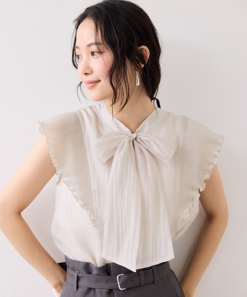 VIS（ビス）の「プリーツフリルシアーボウタイブラウス/2WAY・イージーケア（シャツ/ブラウス・レディース・ピンク系その他2/ライトグリーン/ベージュ・FREE）」の16枚目の写真