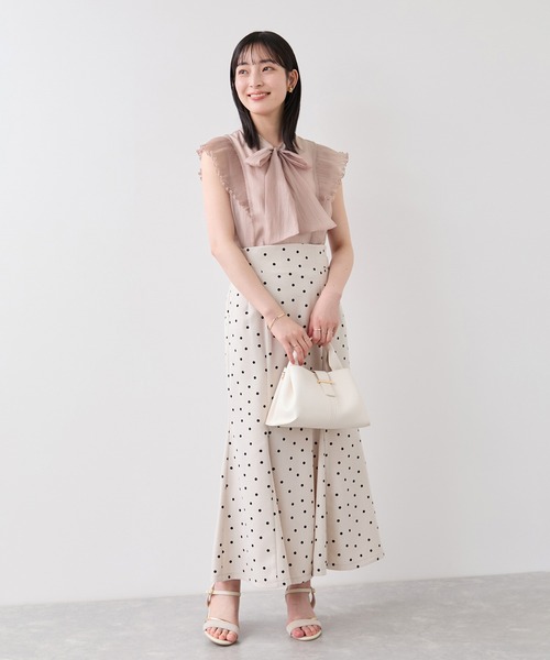 VIS(ビス)の「プリーツフリルシアーボウタイブラウス/2WAY・イージーケア(シャツ/ブラウス・レディース・ピンク系その他2/ライトグリーン/ベージュ/チャコールグレー・FREE)」の19枚目の写真