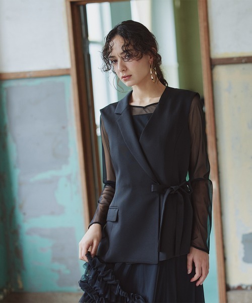 Callarus(カラルス)の「2点セットアップドレス(アシメデザインジレ+裾フリルデザインワンピース)〔Callarus〕(ドレス・レディース・ブラック/ブラック×グレー・S/M/L)」の21枚目の写真