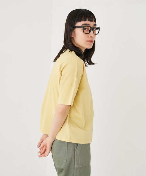 collex（コレックス）の「【接触冷感・UVカット】コンパクトクールTシャツ（Tシャツ/カットソー・レディース・チャコールグレー/ホワイト/ピンク/グリーン/イエロー・フリー）」の10枚目の写真