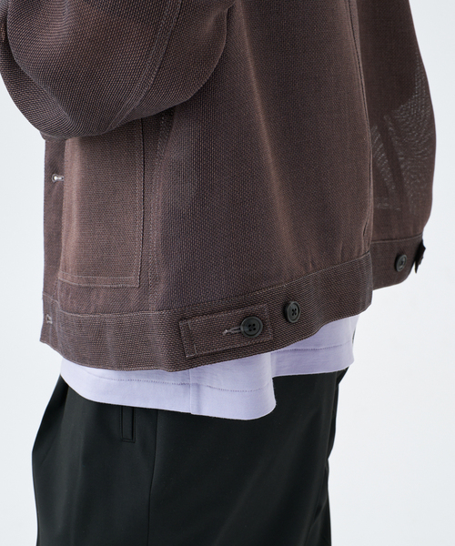 EDIFICE(エディフィス)の「LENO メッシュトラッカージャケット(その他アウター・メンズ・キャメル/スミクロ・LARGE/MEDIUM)」の11枚目の写真