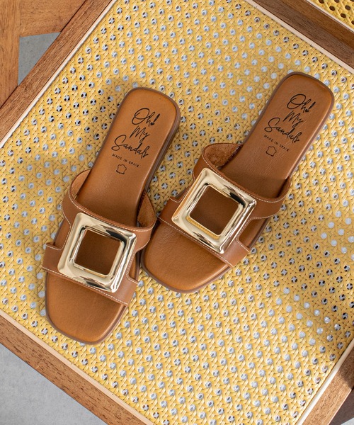 inter-chaussures(インターショシュール)の「【Oh my Sandals】メタルバックルフラットサンダル(E62301)(サンダル・レディース・ブラック/ホワイト/ライトグリーン/ブラウン・37/36/39/38/35)」の5枚目の写真