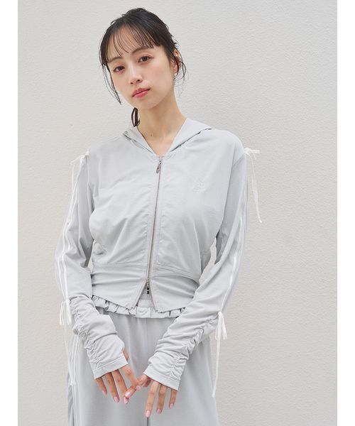 SNIDEL(スナイデル)の「【LUMISHADE】UVラインパーカー(パーカー・レディース・イエロー/ネイビー/ホワイト/シルバー・F)」の21枚目の写真