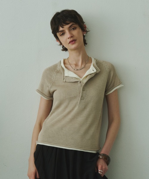 Plumel(プルメル)の「French Sleeve Knit T / フレンチスリーブニットTEE(ニット/セーター・レディース・ベージュ/ダークブラウン/アイボリー・MEDIUM)」の5枚目の写真