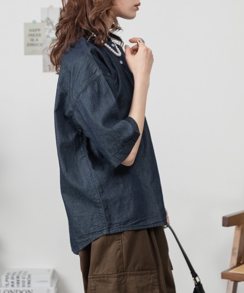 RCD(アールシーディー)の「エアリーデニムスタンドカラーシャツ(シャツ/ブラウス・レディース・ネイビー/ワンウォッシュ・M-L/LL~3L/4L~5L)」の15枚目の写真