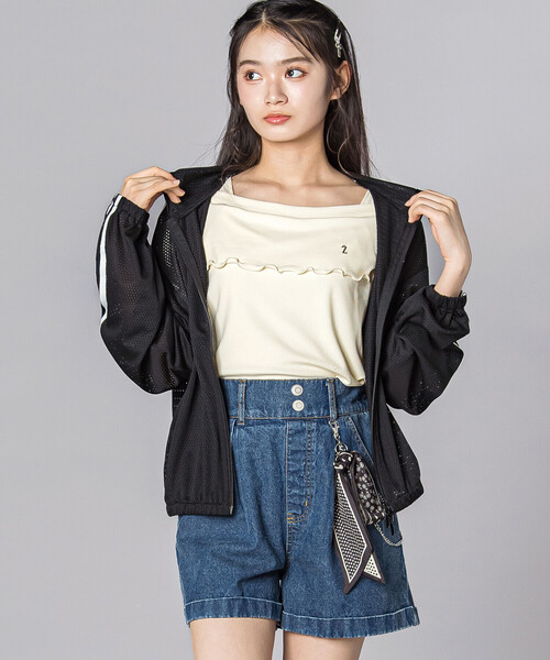 ZIDDY（ジディ）の「オフショル風Tシャツ(130~160cm)（Tシャツ/カットソー・キッズ・オフホワイト/グレー・140cm/FREE/150cm/130cm）」の6枚目の写真