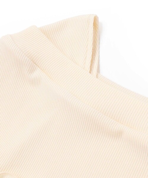 ZIDDY（ジディ）の「オフショル風Tシャツ(130~160cm)（Tシャツ/カットソー・キッズ・オフホワイト/グレー・140cm/FREE/150cm/130cm）」の10枚目の写真