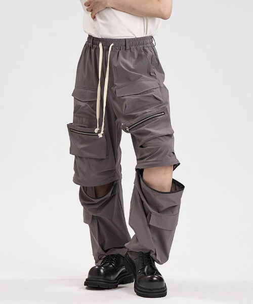 NO ID.(ノーアイディ)の「mp15134-マルチポケットイージーワイドPT パンツ(858006-502P)(カーゴパンツ・メンズ・ブラック/カーキ/グレー・2/1)」の2枚目の写真