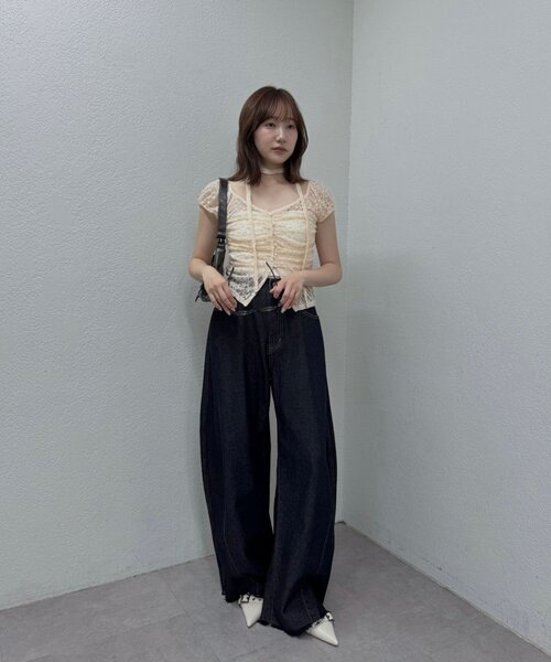 mline（エムライン）の「[mline]フレンチギャザーレース チョーカートップス（Tシャツ/カットソー・レディース・ブラック/アイボリー/オフホワイト/ピンク/カーキ・FREE）」の6枚目の写真
