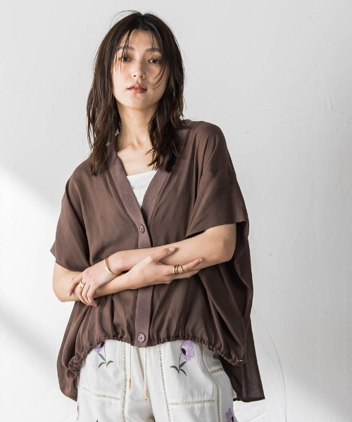 MAYSON GREY（メイソングレイ）の「強撚気流染めサークルシアーカーディガン（カーディガン/ボレロ・レディース・ブラック/オフホワイト/ブラウン・M）」の3枚目の写真
