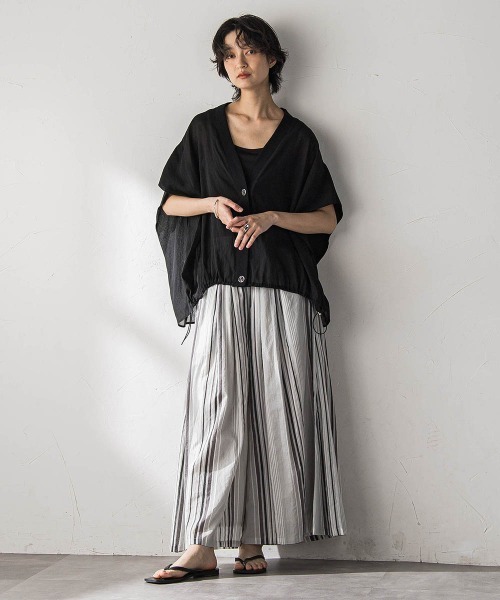 MAYSON GREY（メイソングレイ）の「強撚気流染めサークルシアーカーディガン（カーディガン/ボレロ・レディース・ブラック/オフホワイト/ブラウン・M）」の7枚目の写真