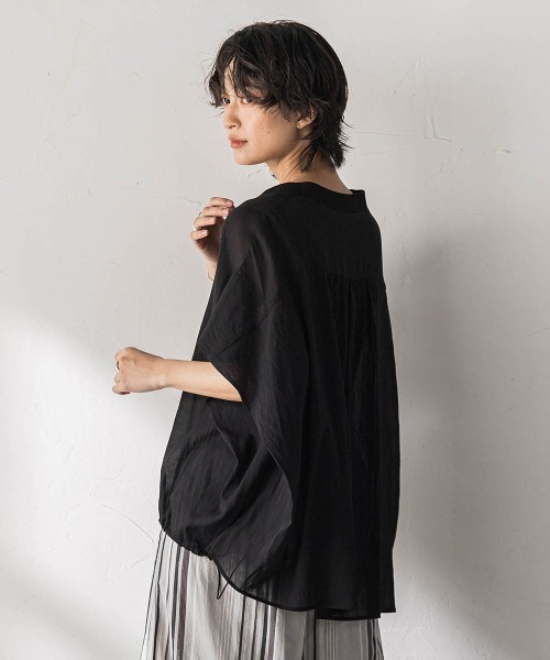 MAYSON GREY（メイソングレイ）の「強撚気流染めサークルシアーカーディガン（カーディガン/ボレロ・レディース・ブラック/オフホワイト/ブラウン・M）」の6枚目の写真