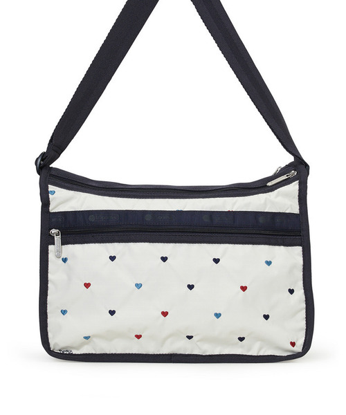 LeSportsac（レスポートサック）の「DELUXE EVERYDAY BAG トリコロールハートエンブロイダリー（ショルダーバッグ・レディース・ホワイト・FREE）」の7枚目の写真