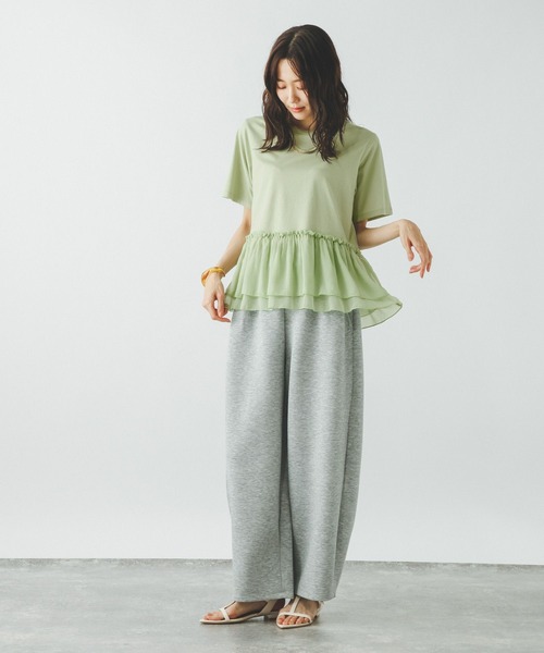 GLOBAL WORK(グローバルワーク)の「フローズン裾フリル切り替えTシャツ/872700(Tシャツ/カットソー・レディース・ブラック×ホワイト/ライトグリーン/ブラック/オフホワイト・MEDIUM/LARGE)」の18枚目の写真
