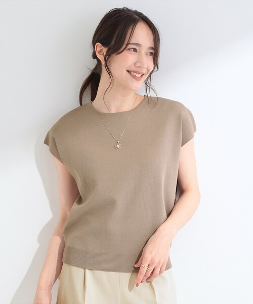 SHOO・LA・RUE（シューラルー）の「【ひんやり/洗濯機可/S-LL】インせず着られる 大人シンプルサマーニット（ニット/セーター・レディース・ブラック/ナチュラル/ブルー系その他・03/04/01/02）」の8枚目の写真