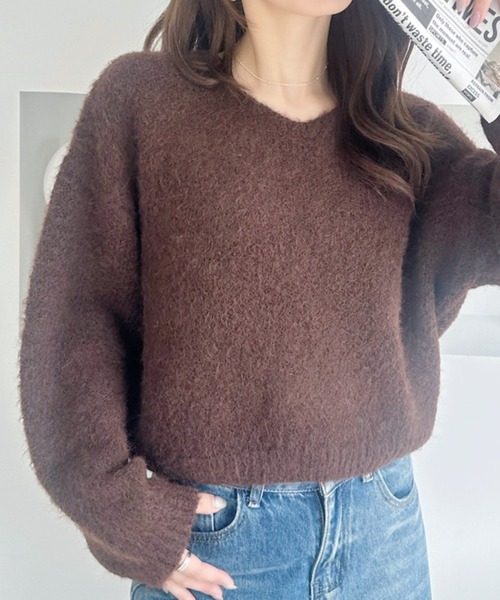 Ada.(エイダ)の「ふんわりタッチ メランジが可愛い Vネック ゆるフワニット【ada1745 リニューアルver 】(ニット/セーター・レディース・グレー/レッド/ネイビー/ライトベージュ/ブラウン・FREE)」の3枚目の写真