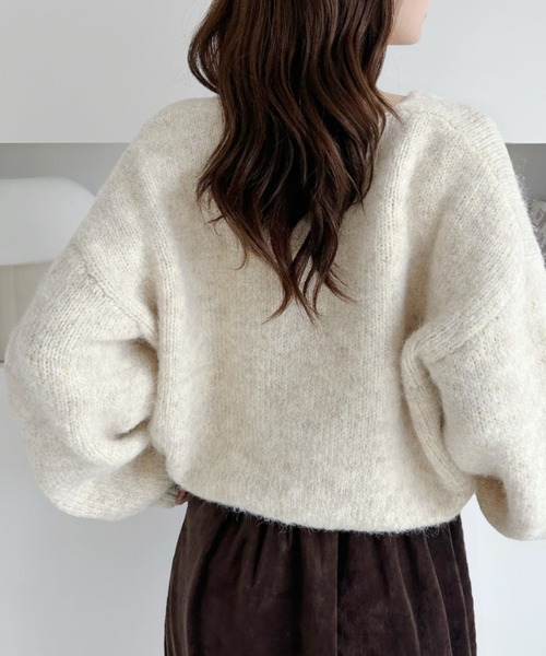 Ada.(エイダ)の「ふんわりタッチ メランジが可愛い Vネック ゆるフワニット【ada1745 リニューアルver 】(ニット/セーター・レディース・グレー/レッド/ネイビー/ライトベージュ/ブラウン・FREE)」の22枚目の写真