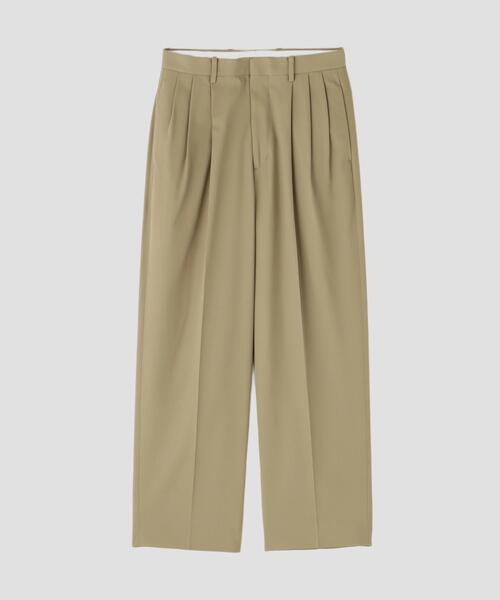 YLEVE（イレーヴ）の「YLEVE / HIGH TWISTED COTTON GABA TROUSERS（その他パンツ・レディース・カーキ/ベージュ・0/1/2）」の2枚目の写真