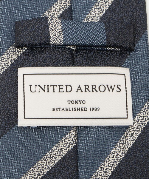 UNITED ARROWS（ユナイテッドアローズ）の「ヘリンボーン ストライプ ネクタイ（ネクタイ・メンズ・ライトブルー/ベージュ・FREE）」の6枚目の写真