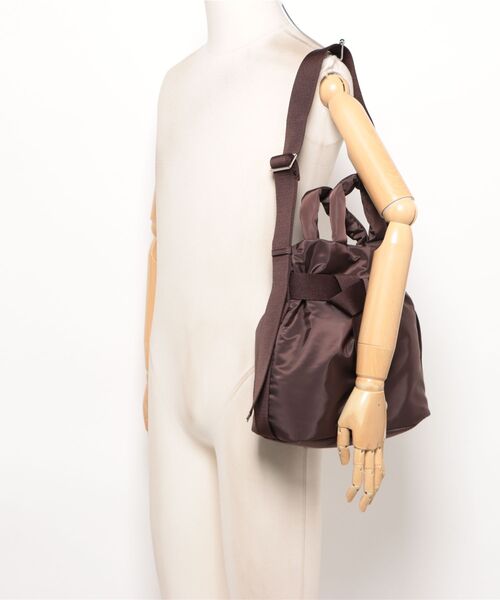OUTDOOR PRODUCTS(アウトドアプロダクツ)の「【OUTDOOR PRODUCTS / アウトドアプロダクツ】2way Belt Tote Bag / ナイロン ベルトトートバッグ(トートバッグ・メンズ・アイボリー/ブラック/シルバー/ブラウン・FREE)」の11枚目の写真