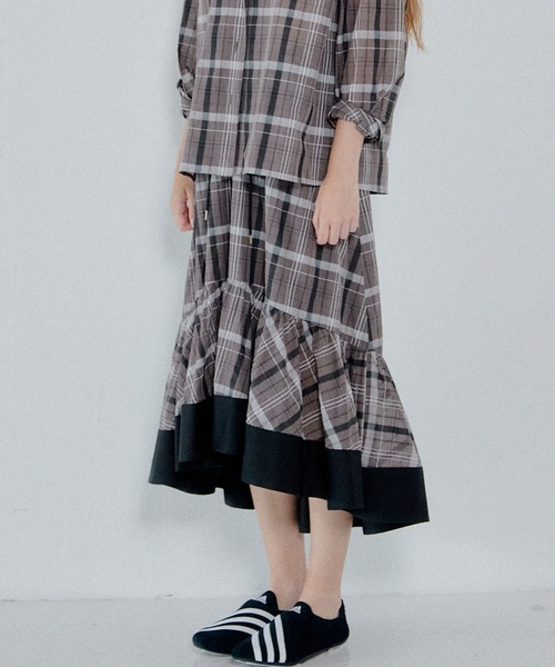 LE CIEL BLEU（ルシェルブルー）の「シアープレイドスカート / Sheer Plaid Skirt（シャツ/ブラウス・レディース・ブラウン/ブラック・36）」の9枚目の写真