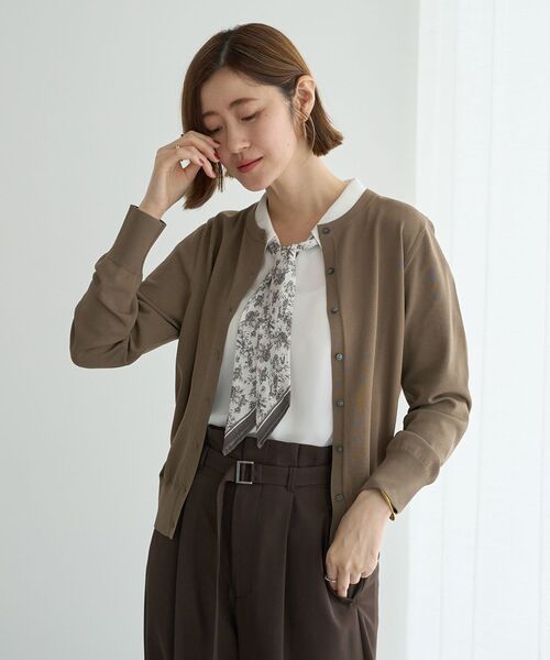 YECCA VECCA(イェッカヴェッカ)の「【UVカット】クルーネックカーディガン(カーディガン/ボレロ・レディース・レッド/アイボリー/ダークベージュ/ブラック・FREE)」の21枚目の写真