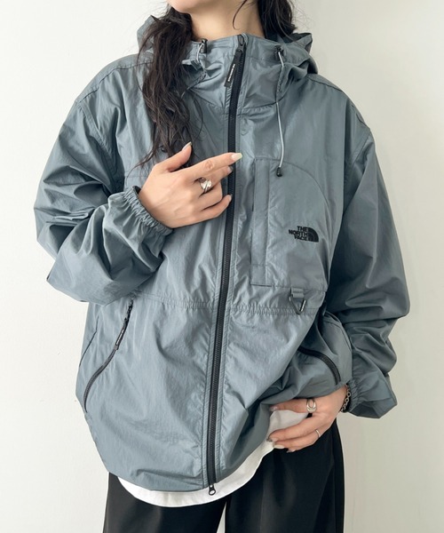 THE NORTH FACE(ザノースフェイス)の「THE NORTH FACE(ザ・ノースフェイス)/軽量 ライトアウター マウンテンジャケット デイキャンプジャケット ロゴ刺繍/DAYCAMP JACKET(ブルゾン・レディース・ブラック/ライトグレー/ライラック/ダークブルー・M/L/XXL/XL)」の16枚目の写真