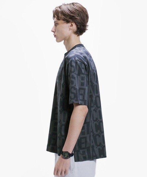 LACOSTE(ラコステ)の「クールマックスブランドネームロゴ総柄Tシャツ(Tシャツ/カットソー・メンズ・ブラウン/オフホワイト/ブラック/チャコール・2/5/4/3)」の19枚目の写真