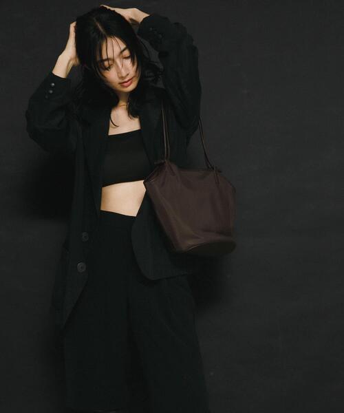 RODE SKO(ロデスコ)の「ROH Seoul LIEN NYLON(トートバッグ・レディース・ブラック/ブラウン・-)」の21枚目の写真