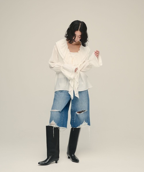 eL(エル)の「【eL】Frill Lace Blouse/1066478(シャツ/ブラウス・レディース・ブラック/オフホワイト・FREE)」の3枚目の写真