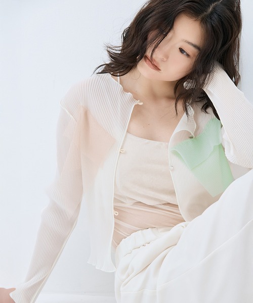 kotohayokozawa(コトハヨコザワ)の「【kotohayokozawa/コトハヨコザワ】《STUDIOUS別注》シアーラメカーディガン/ウォッシャブル(カーディガン/ボレロ・レディース・ネイビー/ピンク/ブルー/アイボリー・FREE)」の2枚目の写真