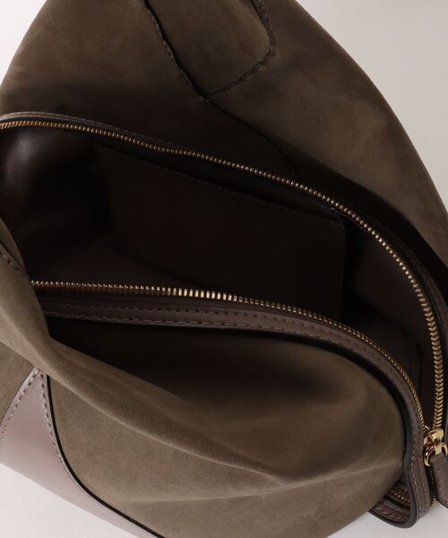 STELLA McCARTNEY(ステラマッカートニー)の「Appaloosa Small Bucket Bag / アパルーサ スモール バケットバッグ(トートバッグ・レディース・サンドベージュ・ONE SIZE)」の4枚目の写真