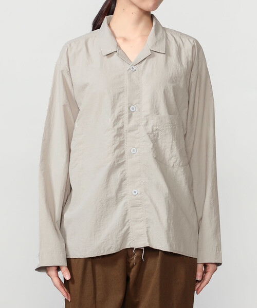 MORIKAGE SHIRT(モリカゲシャツ)の「MORIKAGE SHIRT KYOTO |〈別注〉オープンカラーシャツ WOMEN(シャツ/ブラウス・レディース・グレー/イエロー/グリーン系その他/アイボリー・S)」の3枚目の写真