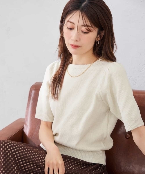 a.v.v(アーヴェヴェ)の「ラメベロアモールヤーンハーフスリーブトップス(ニット/セーター・レディース・アイボリー/ブラック・39)」の18枚目の写真