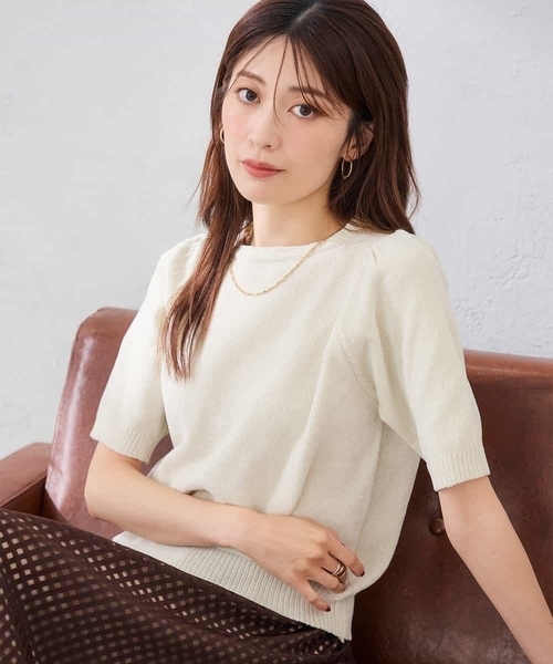 a.v.v(アーヴェヴェ)の「ラメベロアモールヤーンハーフスリーブトップス(ニット/セーター・レディース・アイボリー/ブラック・39)」の19枚目の写真