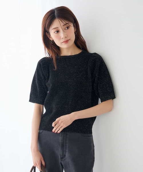 a.v.v(アーヴェヴェ)の「ラメベロアモールヤーンハーフスリーブトップス(ニット/セーター・レディース・アイボリー/ブラック・39)」の22枚目の写真