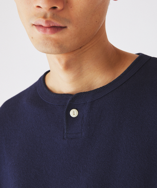 JOURNAL STANDARD relume(ジャーナルスタンダード レリューム)の「ブロック インレイ 1ボタン ヘンリーネック(Tシャツ/カットソー・メンズ・ホワイト/チャコールグレー/ネイビー・LARGE/MEDIUM)」の3枚目の写真