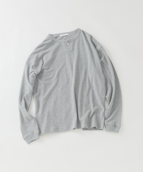 JOURNAL STANDARD relume(ジャーナルスタンダード レリューム)の「ブロック インレイ 1ボタン ヘンリーネック(Tシャツ/カットソー・メンズ・ホワイト/チャコールグレー/ネイビー・LARGE/MEDIUM)」の5枚目の写真