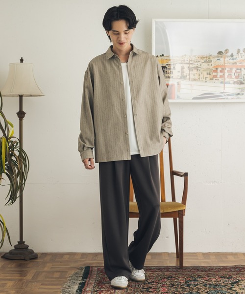 SENSE OF PLACE by URBAN RESEARCH(センスオブプレイスバイアーバンリサーチ)の「ストレッチヘリンボーンレギュラーカラーシャツ(シャツ/ブラウス・メンズ・ネイビー/ライトベージュ/カーキ・MEDIUM/LARGE)」の10枚目の写真
